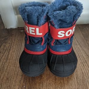 Baby winter Sorel boots size 5